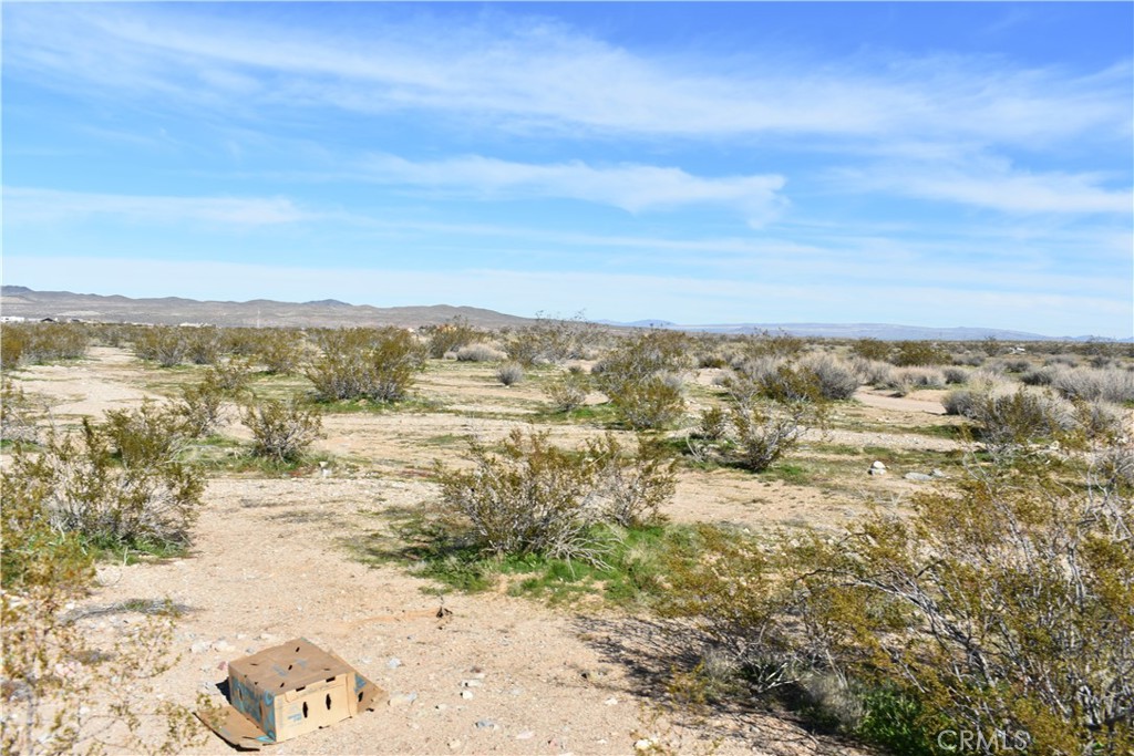 24 Frontier Property Photo 27