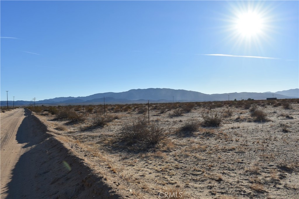 24 Frontier Property Photo 29