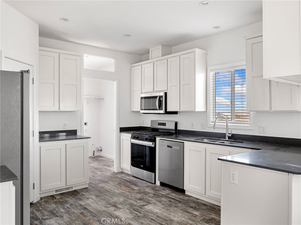 12963 Corton Street Property Photo 6
