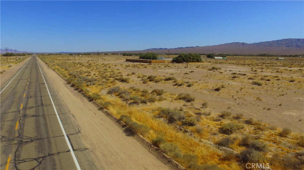 52818110 National Trails Highway Property Photo 6