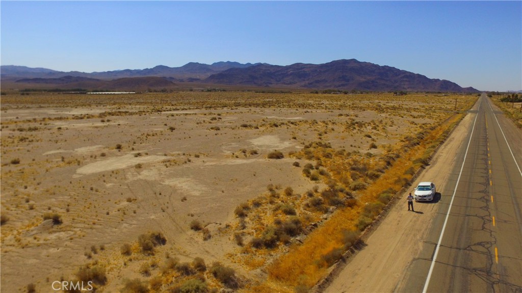 52818110 National Trails Highway Property Photo 8