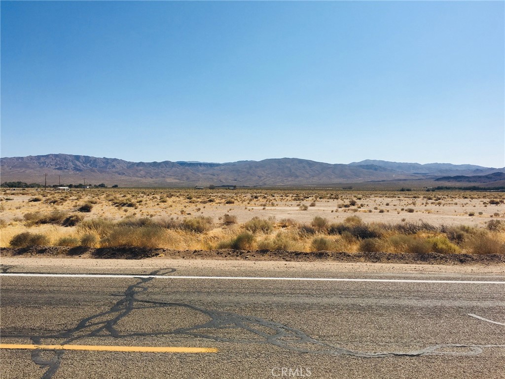 52818110 National Trails Highway Property Photo 12