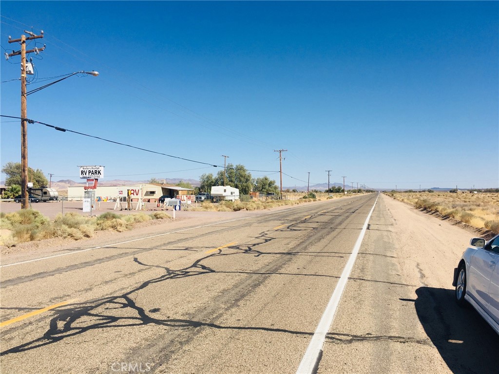 52818110 National Trails Highway Property Photo 14