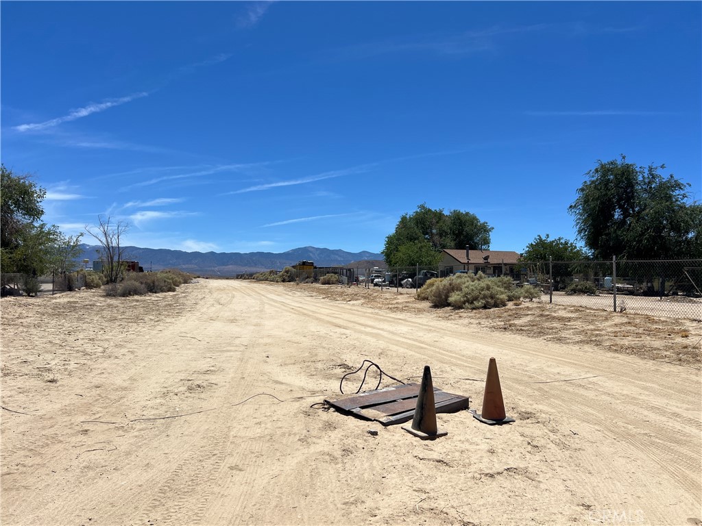 39165 240th Street E Property Photo 2