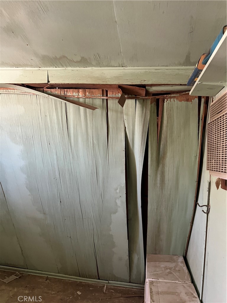 39165 240th Street E Property Photo 13