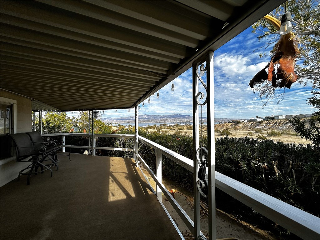 1 Sunrise Property Photo 4