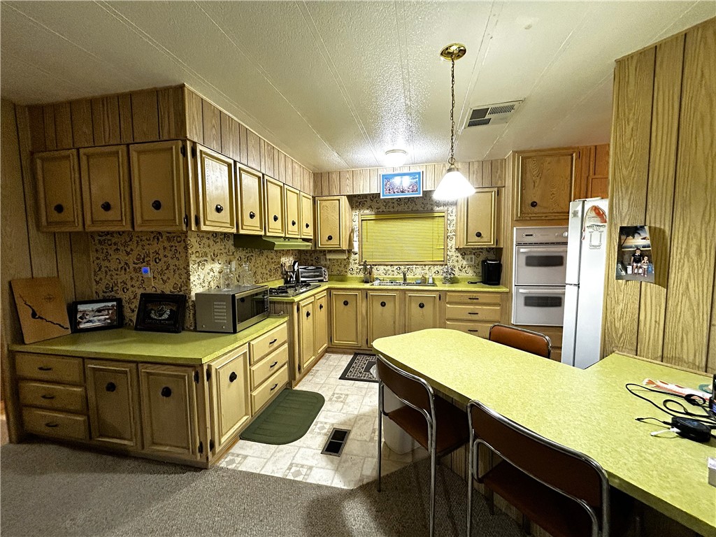1 Sunrise Property Photo 9