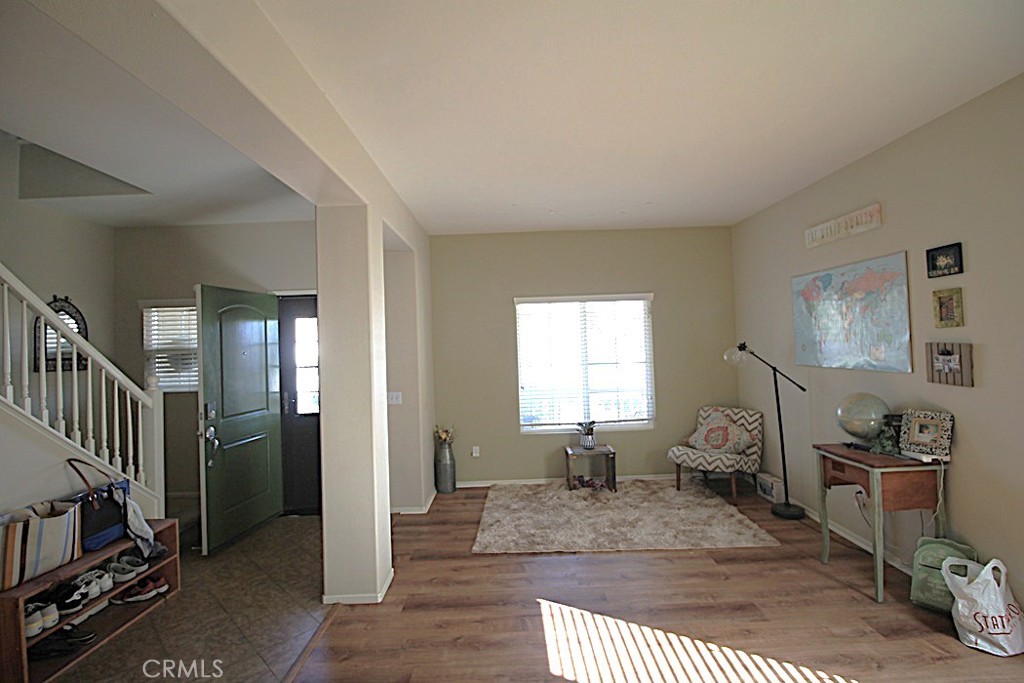 924 Condor Property Photo 6