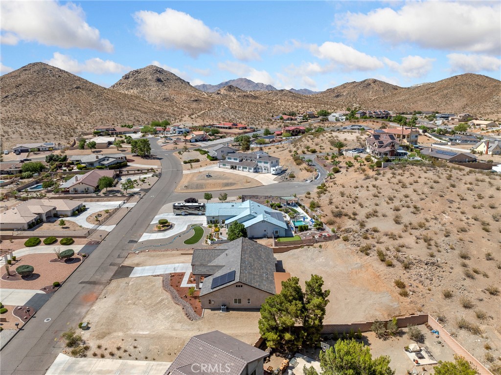 16465 Koda Road Property Photo 4
