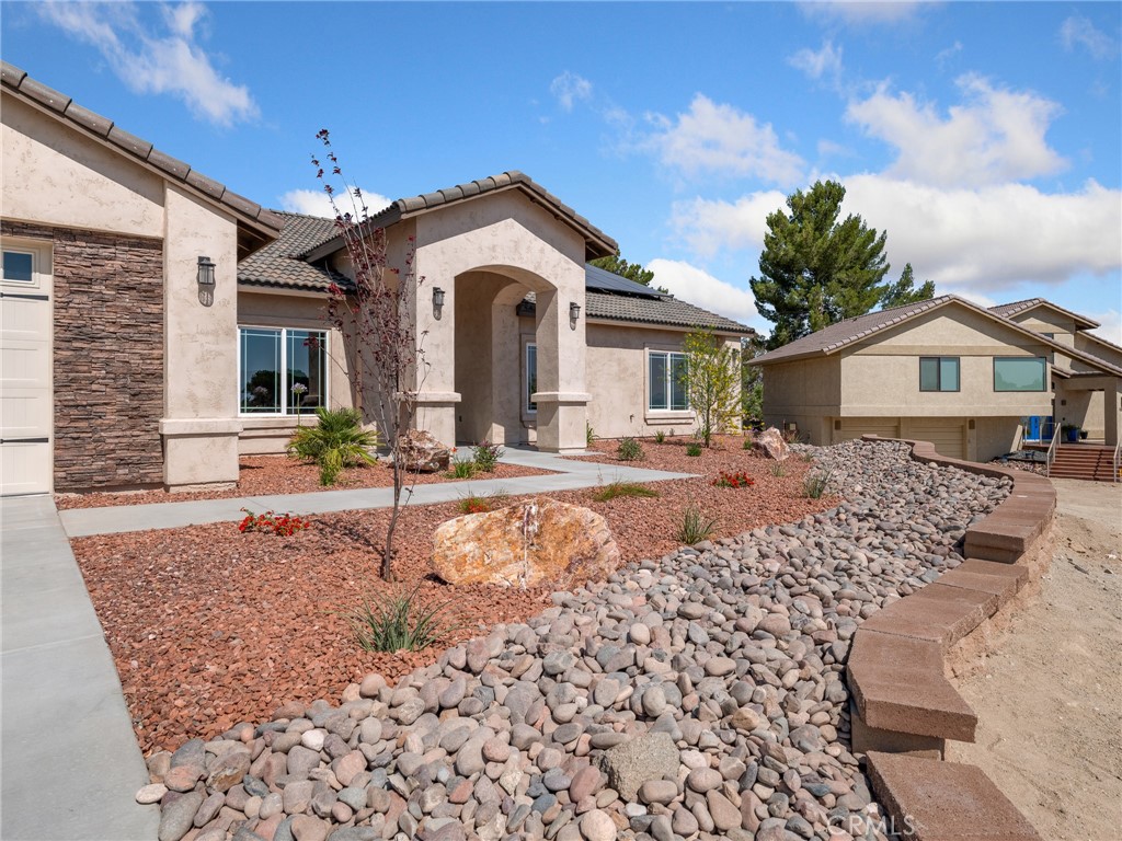 16465 Koda Road Property Photo 9