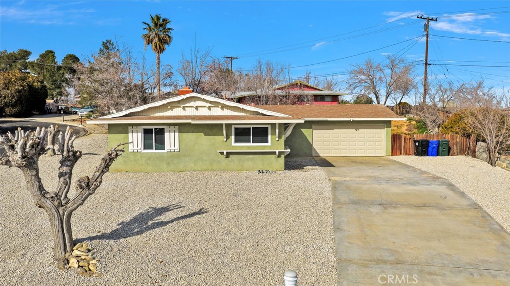 15846 Inyo Property Photo 1