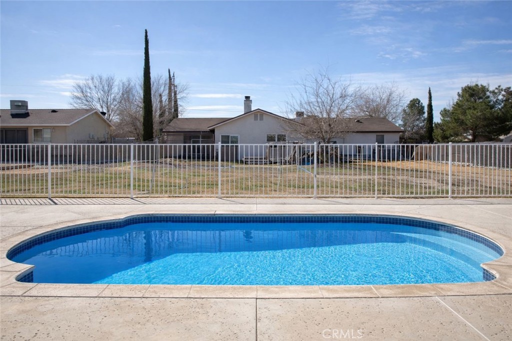 18804 Vine Street Property Photo 2