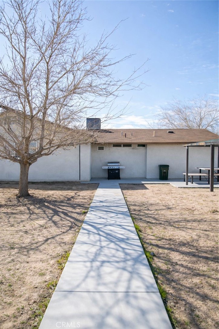 18804 Vine Street Property Photo 14