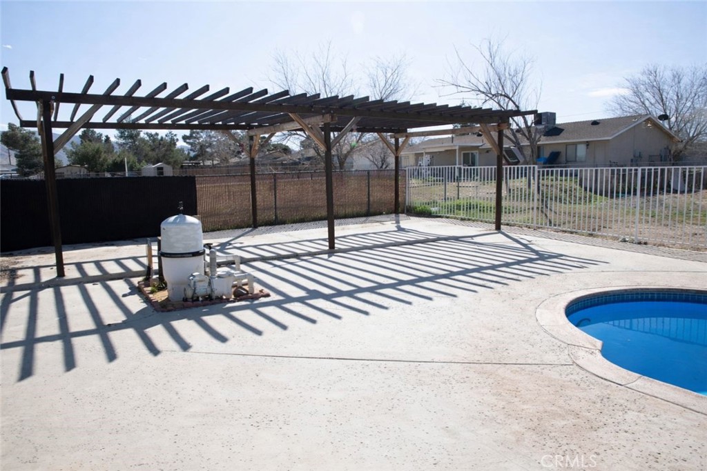 18804 Vine Street Property Photo 15
