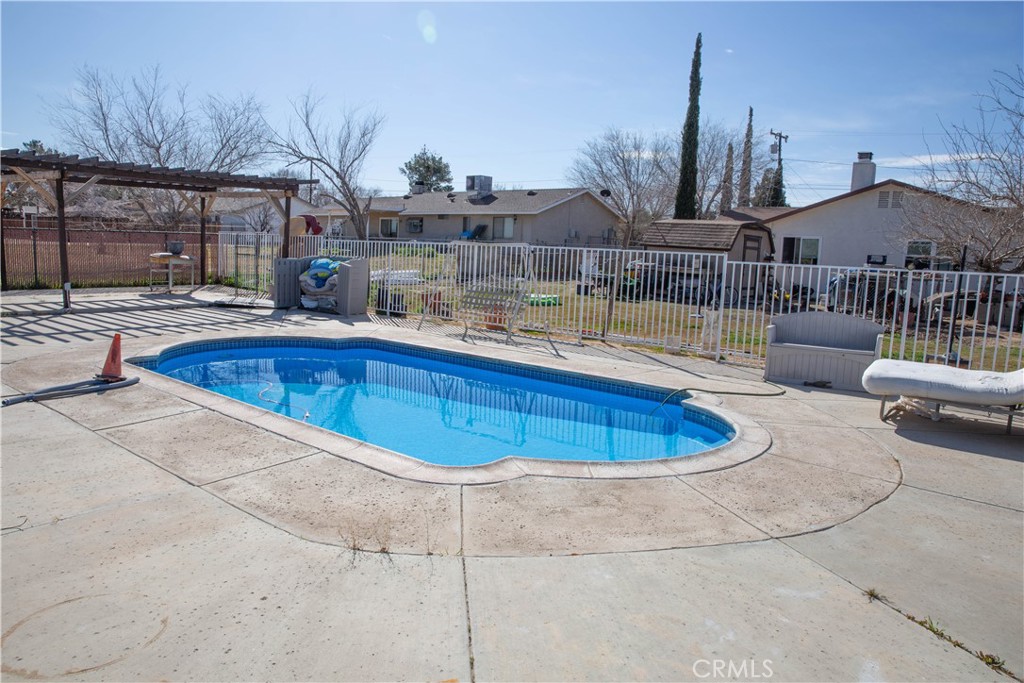 18804 Vine Street Property Photo 18