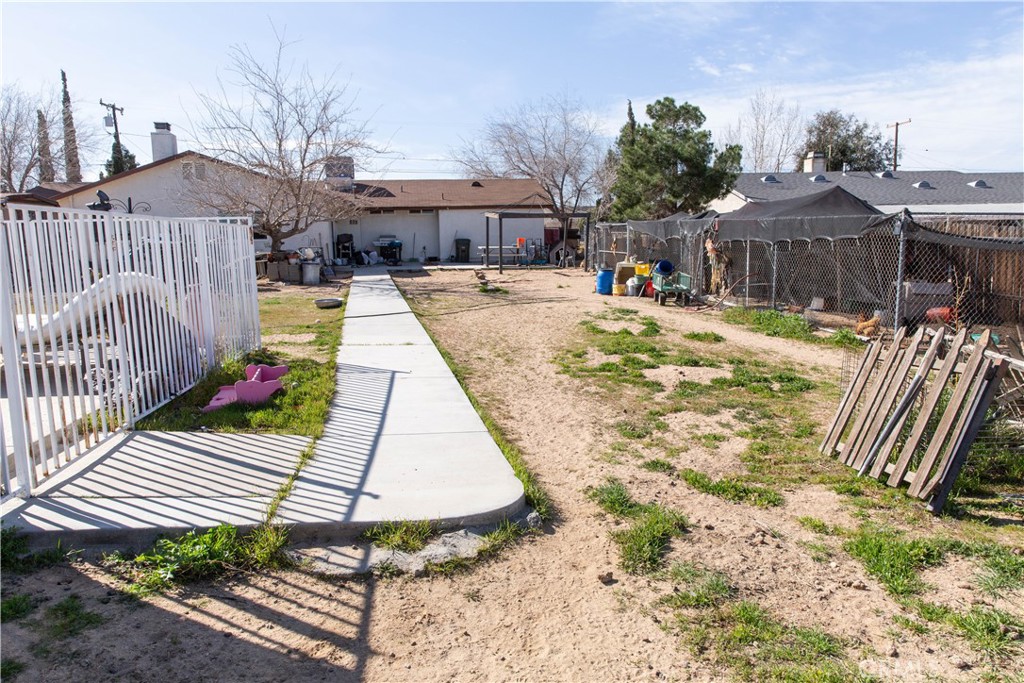 18804 Vine Street Property Photo 22
