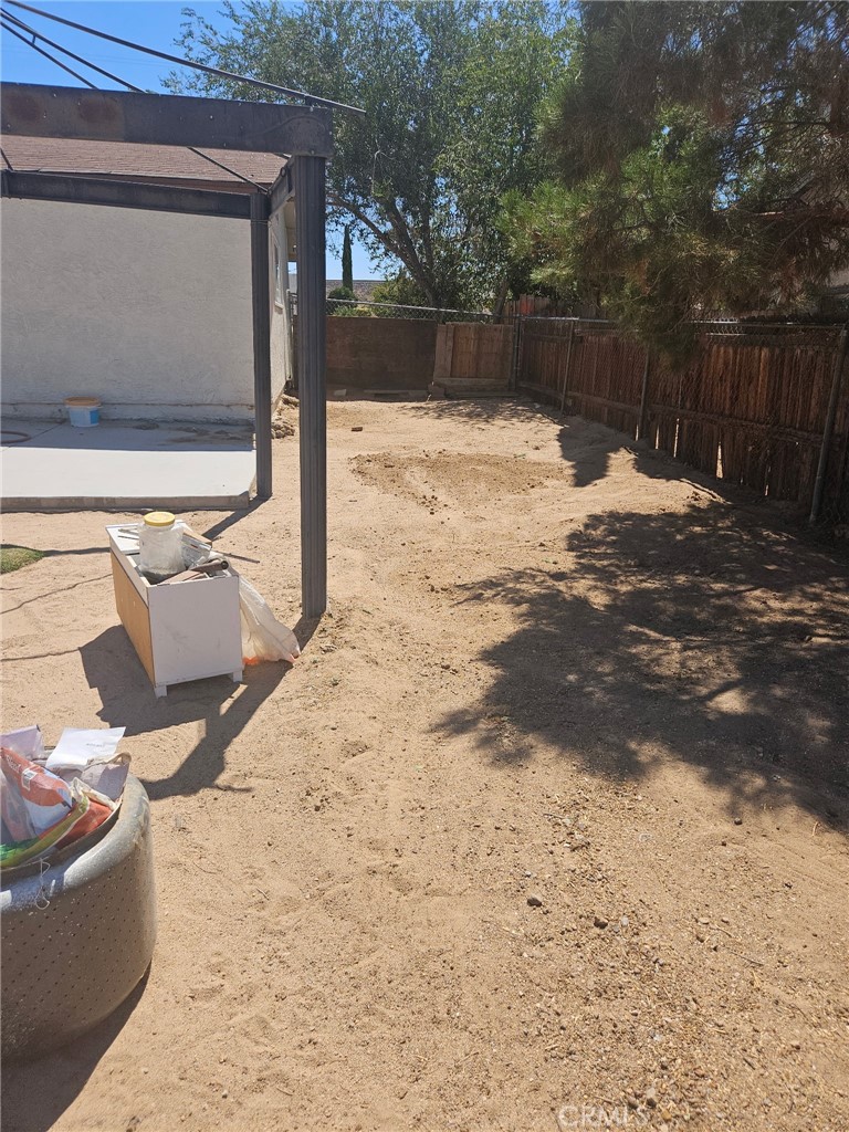 18804 Vine Street Property Photo 29