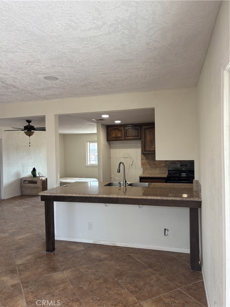 18804 Vine Street Property Photo 37