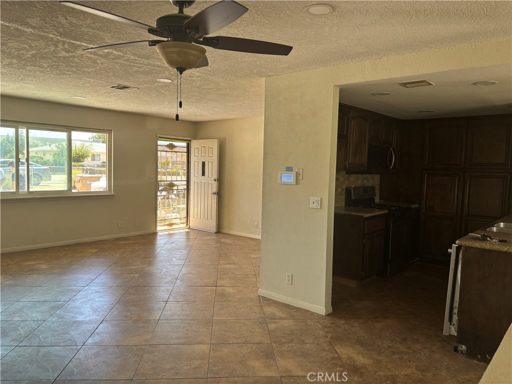 18804 Vine Street Property Photo 54