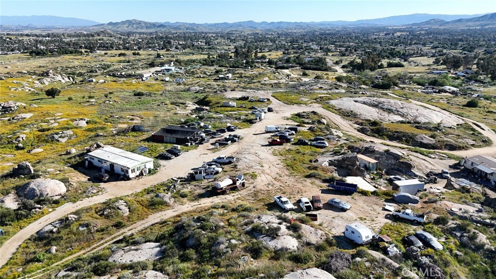 22169 Rocky Hills Property Photo 11