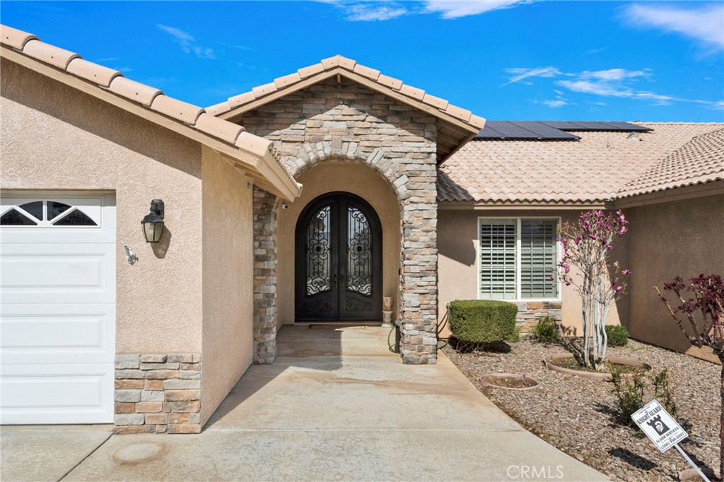 12290 Larch Road Property Photo 7