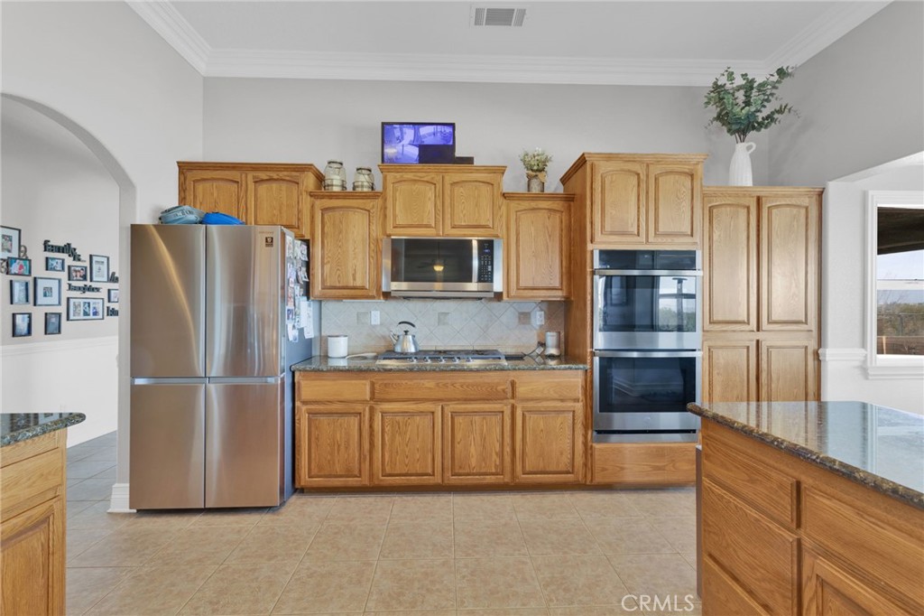 12290 Larch Road Property Photo 25