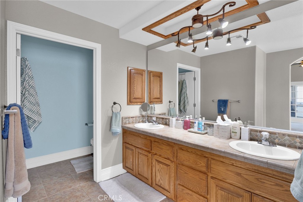 12290 Larch Road Property Photo 35