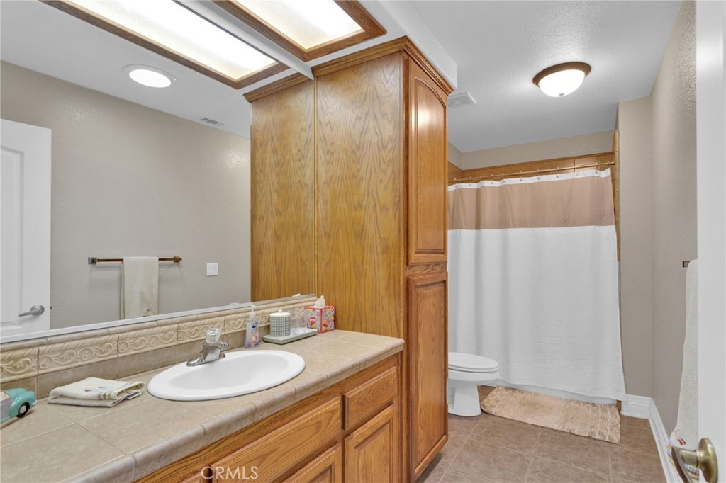 12290 Larch Road Property Photo 47