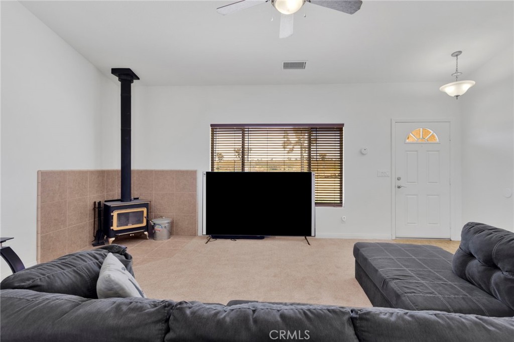 8720 Greasewood Lane Property Photo 7