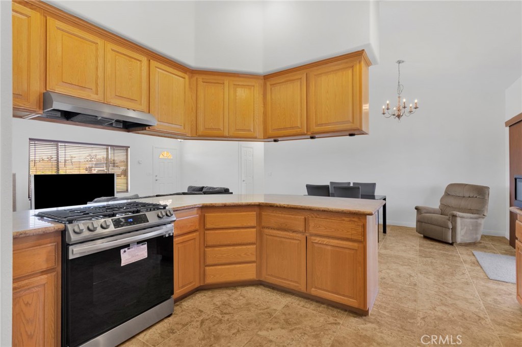 8720 Greasewood Lane Property Photo 11