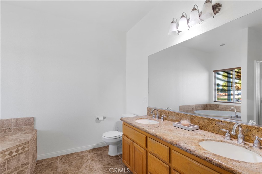 8720 Greasewood Lane Property Photo 25