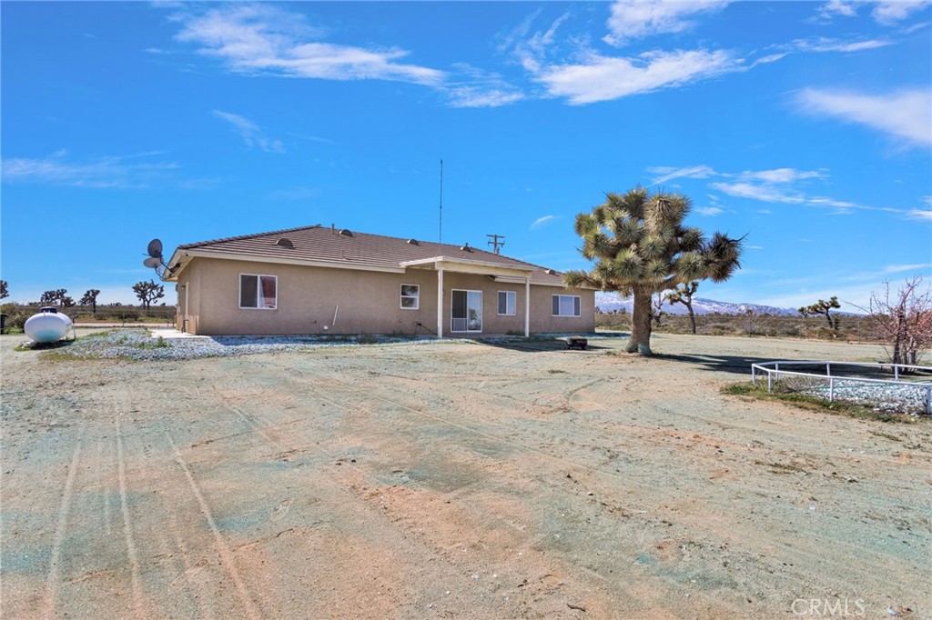 8720 Greasewood Lane Property Photo 31