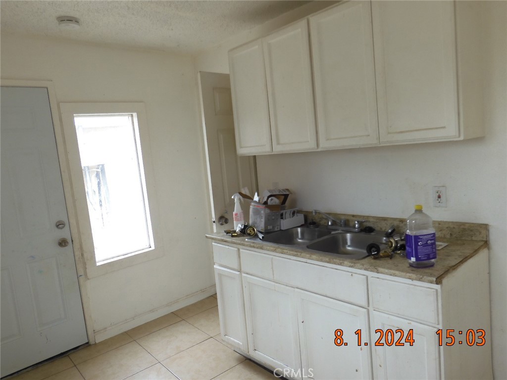 515 Clark Property Photo 12