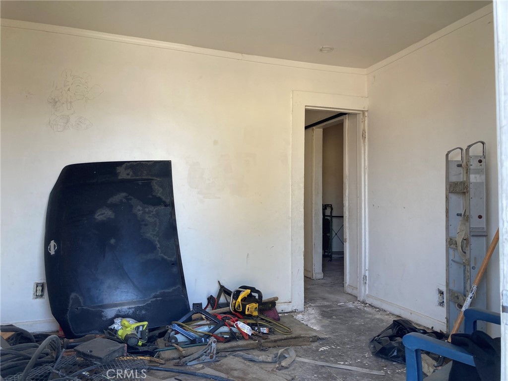 515 Clark Property Photo 24