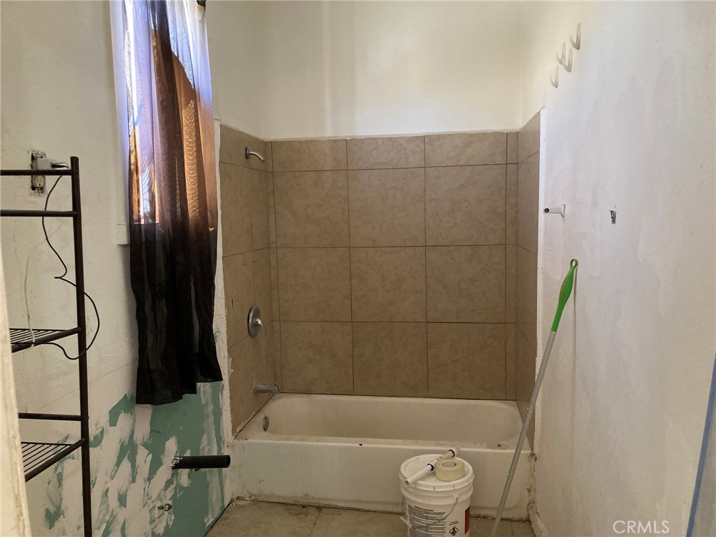 515 Clark Property Photo 30