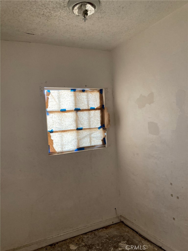 515 Clark Property Photo 34