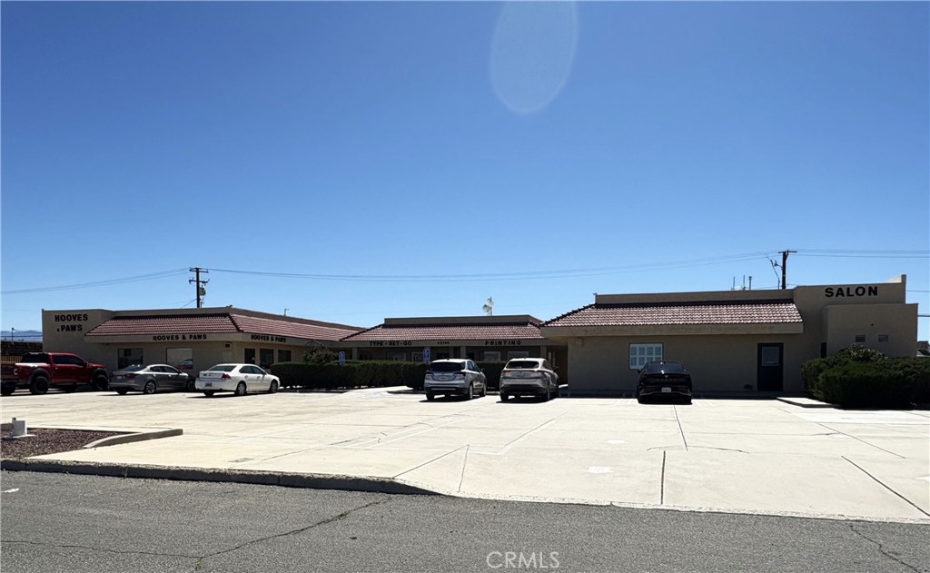 22749 Us Highway 18 Property Photo 1