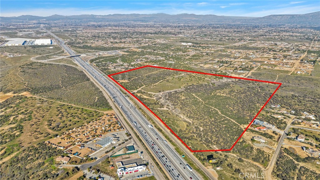 0 Mariposa Property Photo 2