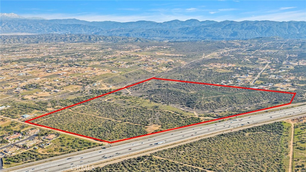 0 Mariposa Property Photo 3