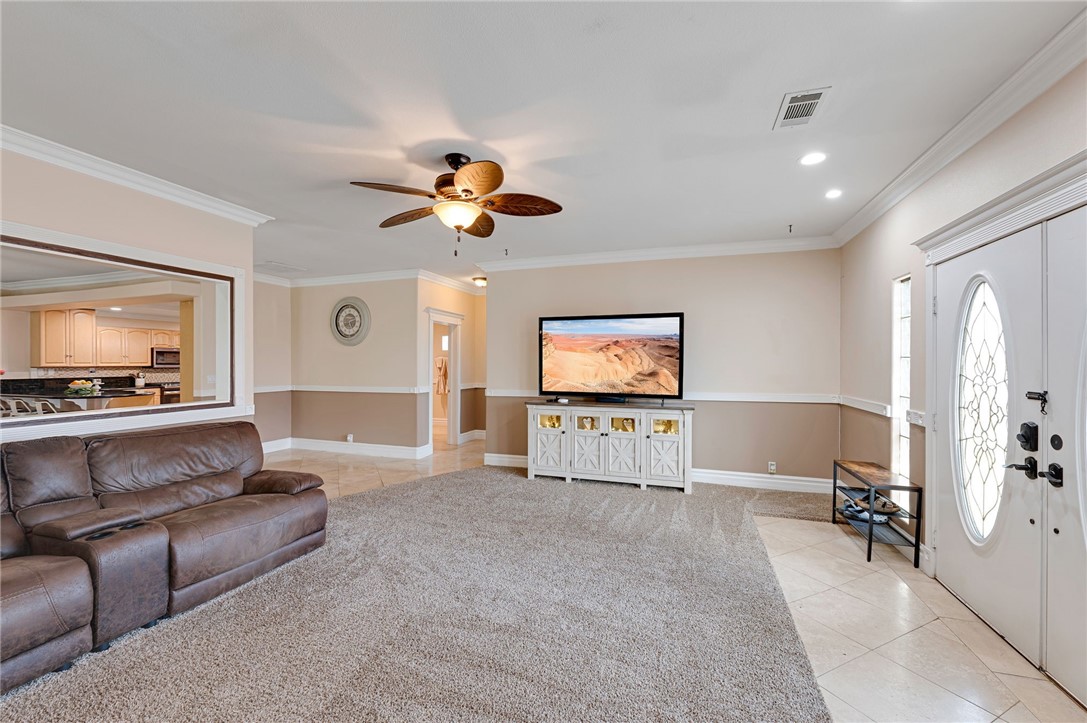 14396 Nautical Lane Property Photo 6