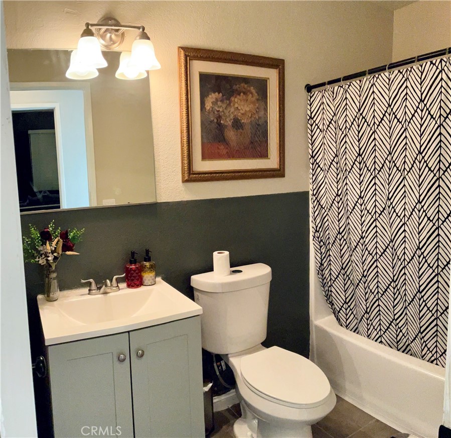 16661 Central Property Photo 15