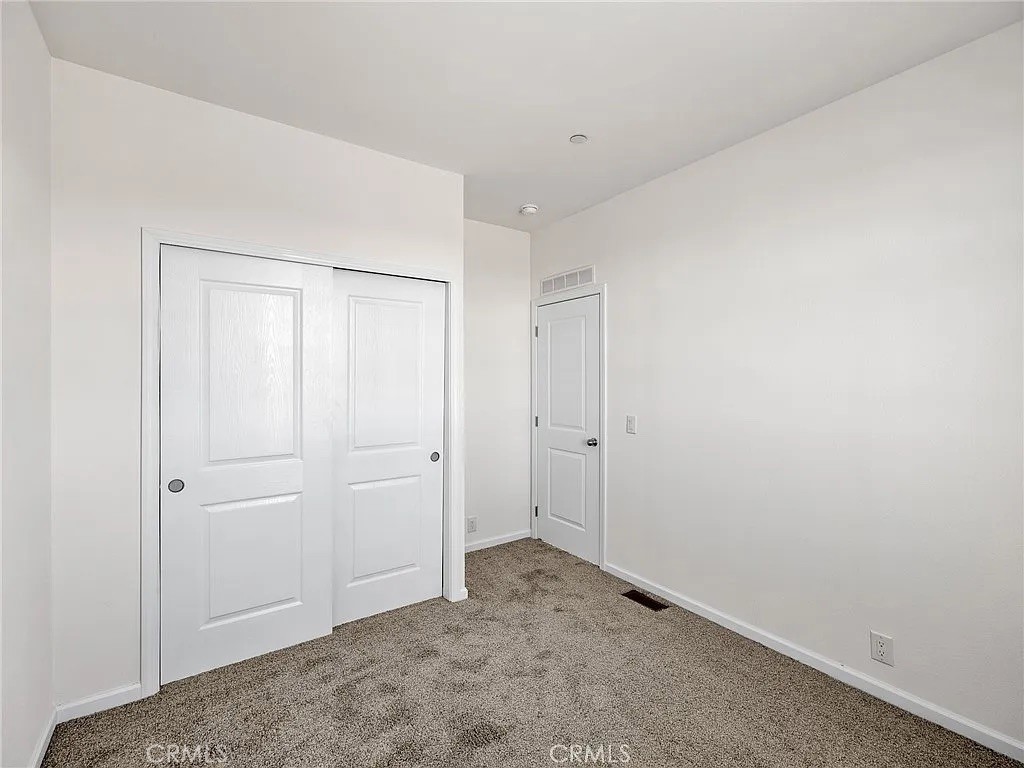 1961 Seville Place Property Photo 16