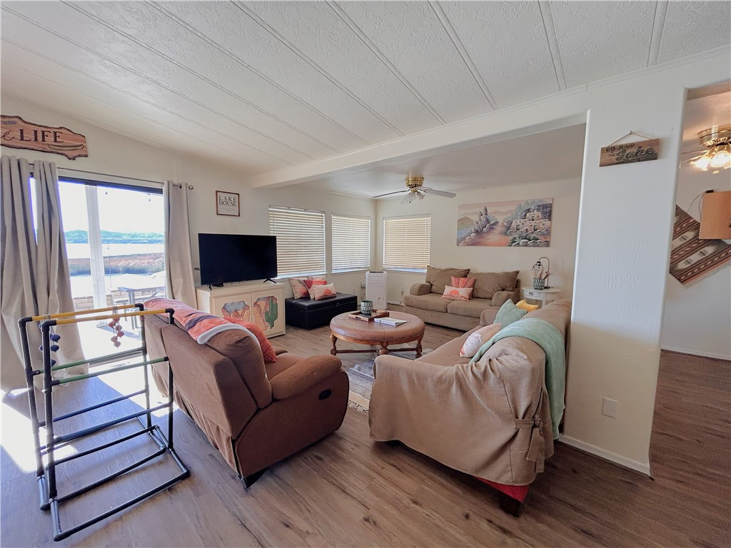 124 Thunderhead Property Photo 7