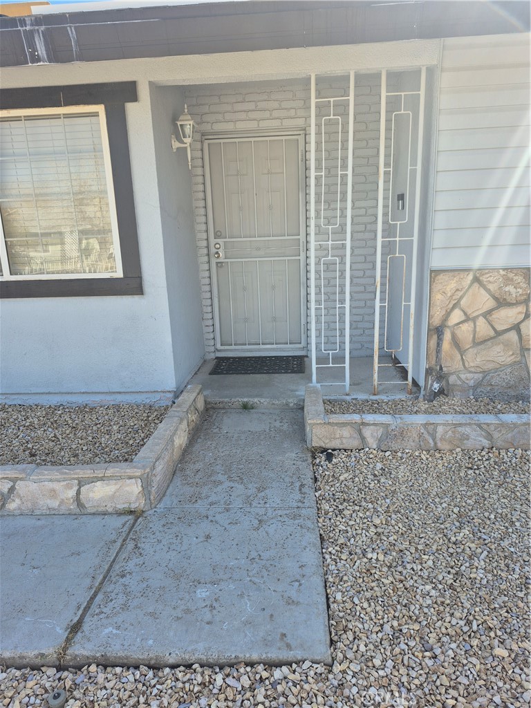 37149 Camarillo Property Photo 6