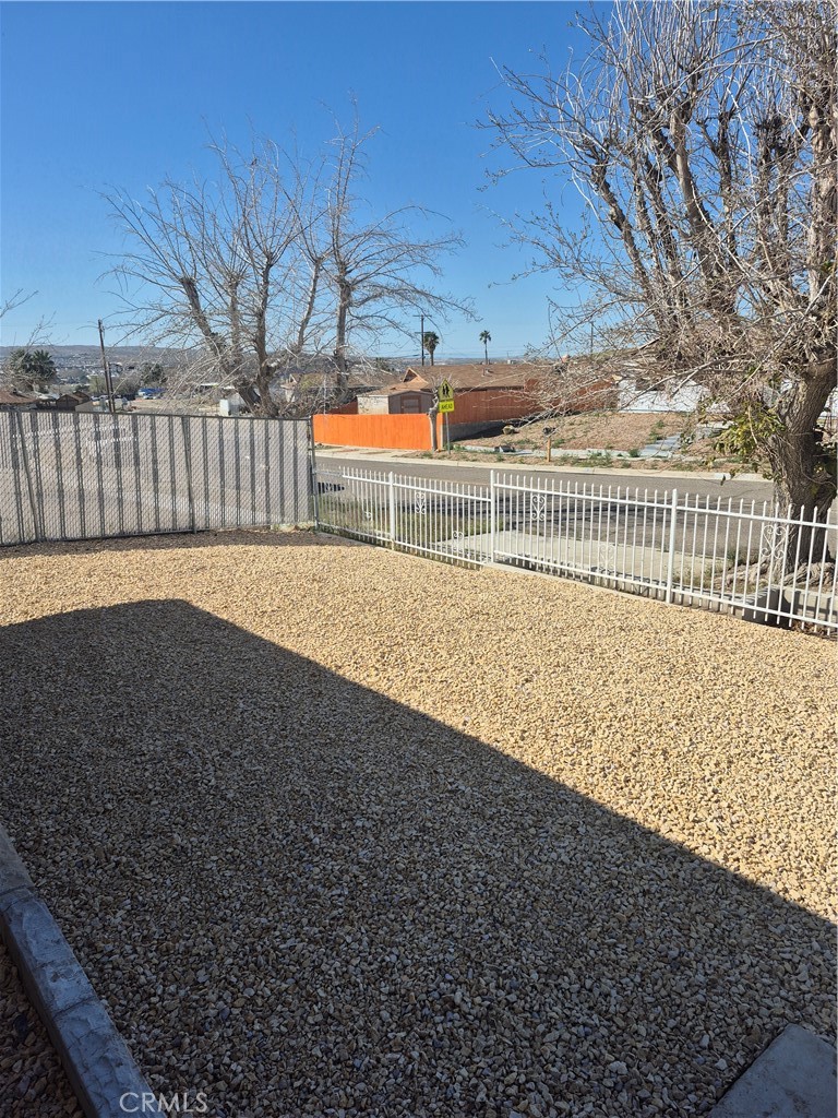 37149 Camarillo Property Photo 16