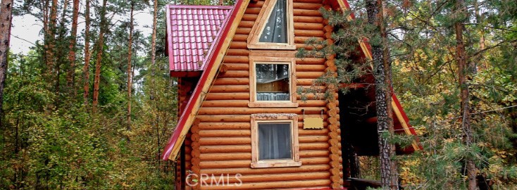1582 Valley Property Photo 1
