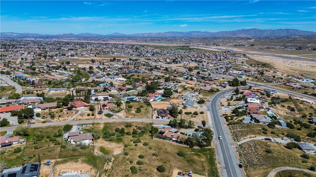 39833319 Plumas Property Photo 37
