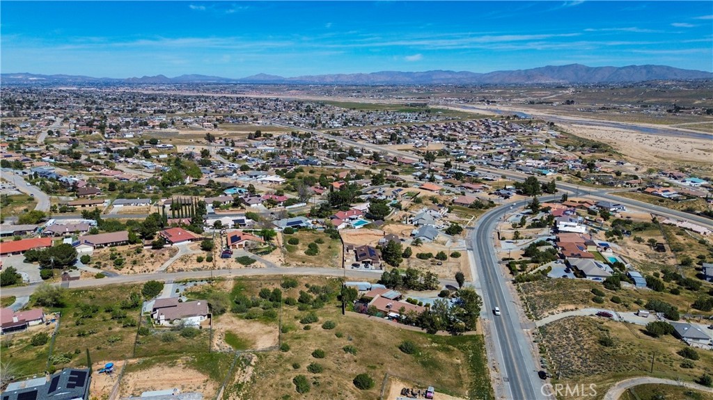 39833319 Plumas Property Photo 37