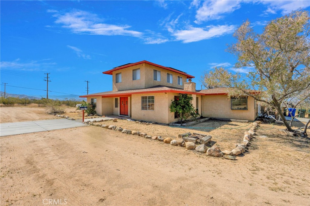 22677 Dexter Property Photo 2