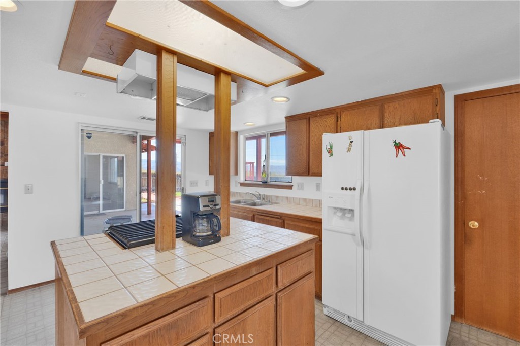 22677 Dexter Property Photo 14